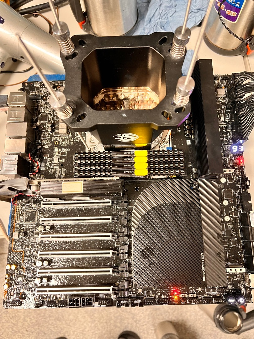 AMD-TR-5995WX-OC-1.jpg