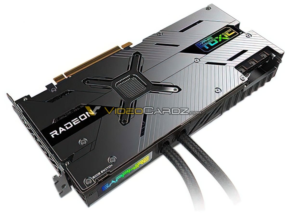 SAPPHIRE-Radeon-RX-6900XT-TOXIC-2.jpg