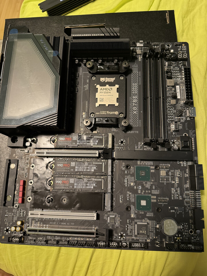 N4eLmCeFZP910lVB.jpg