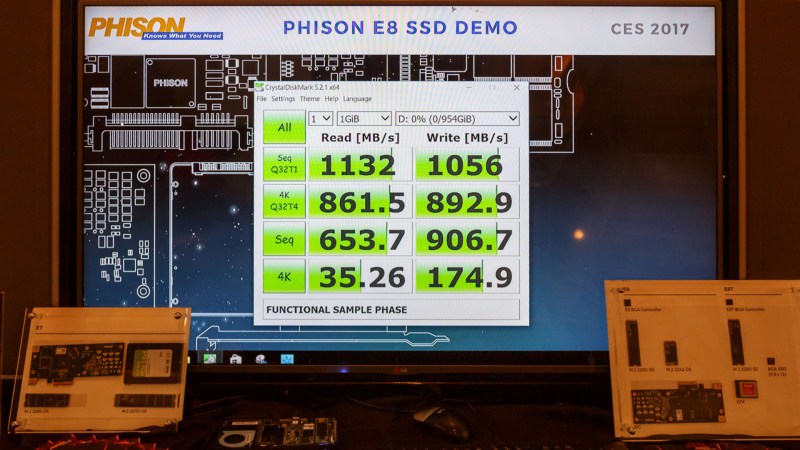 Phison-CES-2017-E8-Performance.jpg