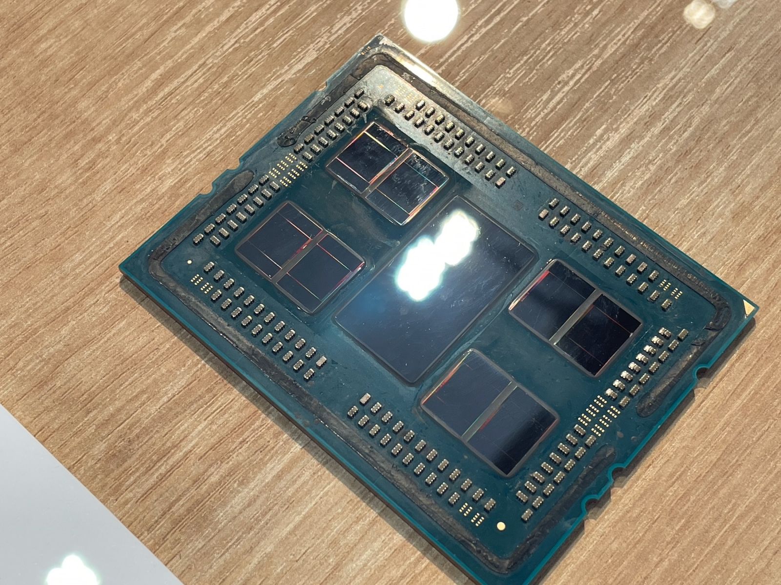 AMD EPYC Millan-X CPU 02.jpg