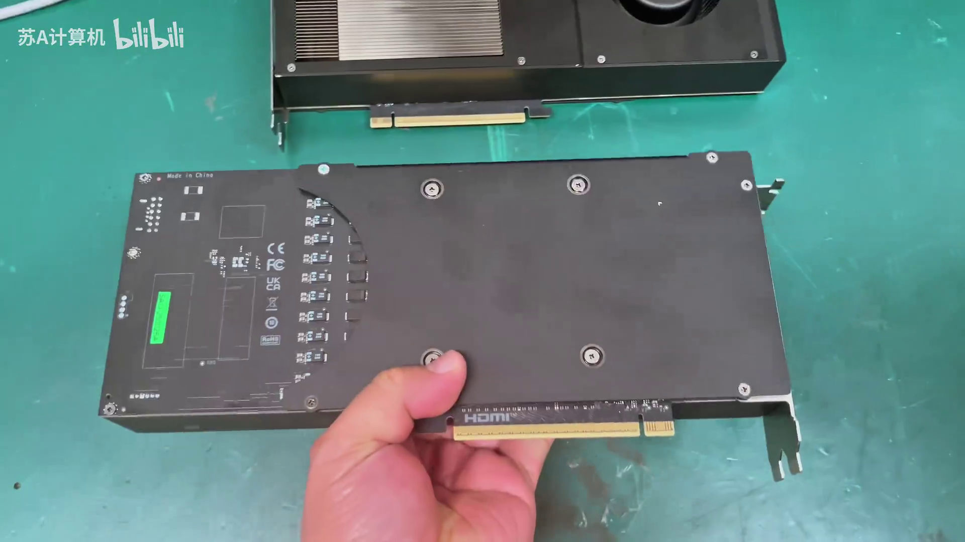 RTX5090D-BLOWER-1.jpg