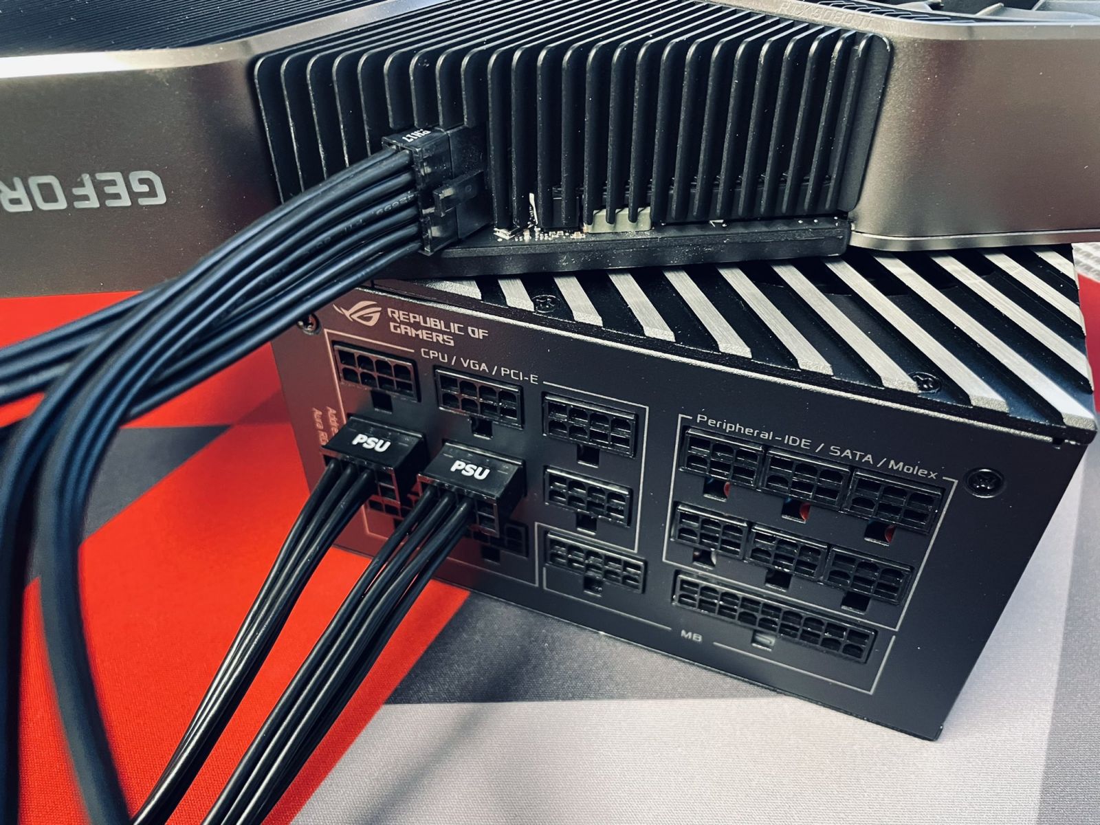 PCIe-Gen5-RTX-30-FE.jpg