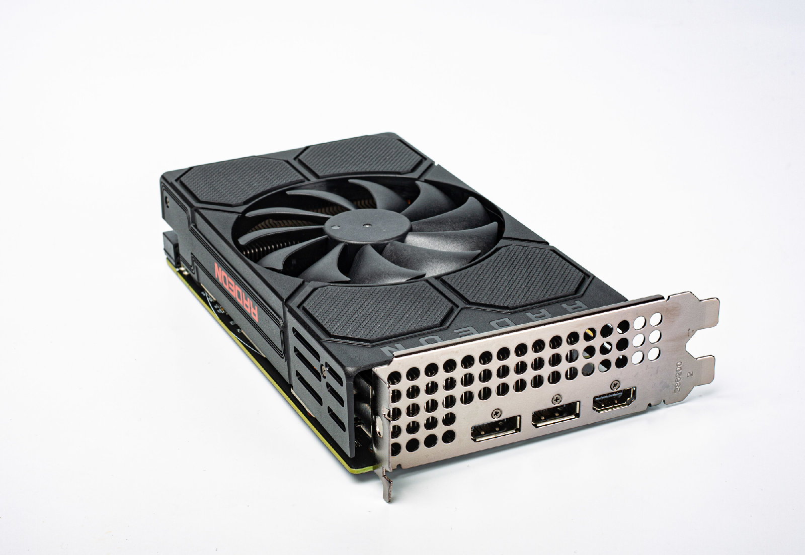 AMD-Radeon-RX-5500-OEM-1.jpeg