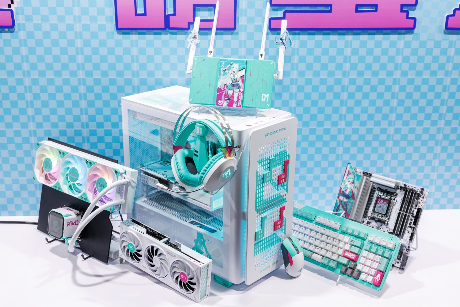 HATSUNE-MIKU.jpg