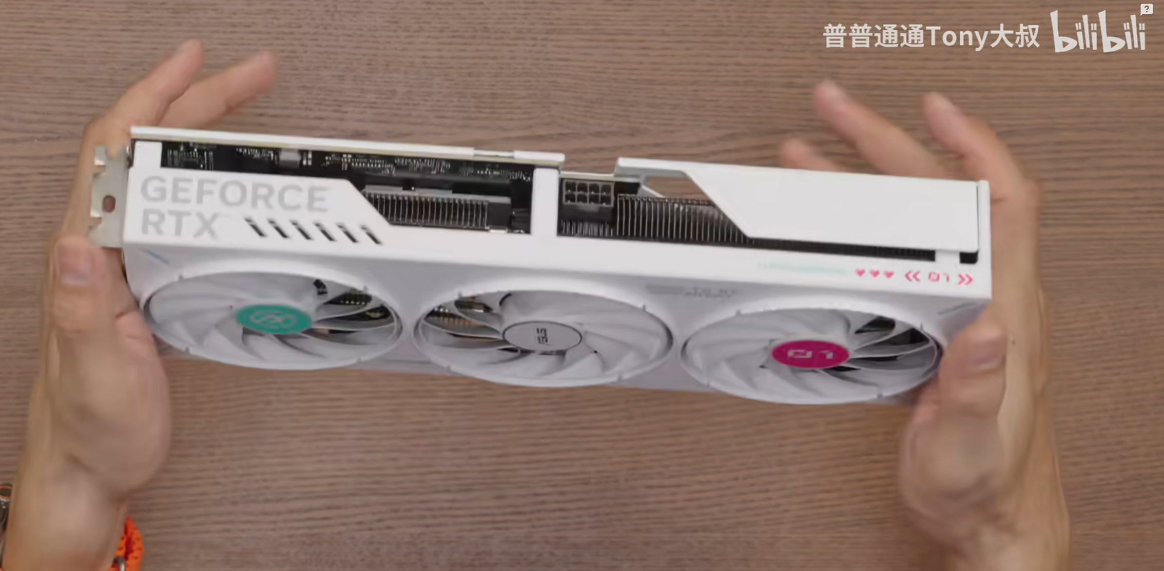 HATSUNE-MIKU-5060Ti-1.jpg