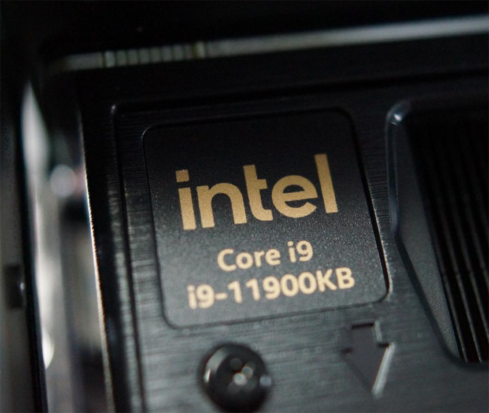 Intel-NUC-11-Extreme-Beast-Canyon-SFF-PC-Tiger-Lake-Core-i9-11900KB-CPU-_13.jpg