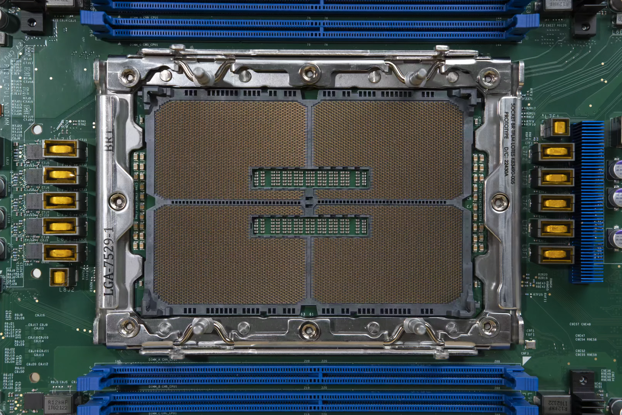 Intel-LGA-7529-Socket-Motherboard-For-Next-Gen-Xeon-CPUs-_6-Custom.png