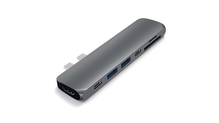 Satechi-USB-C-hub-for-MacBook-Pro-1-1140x1140.jpg
