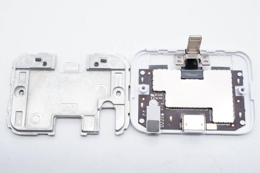 拆解报告：Apple苹果iPhone闪电基座A1717-充电头网 (30).jpg