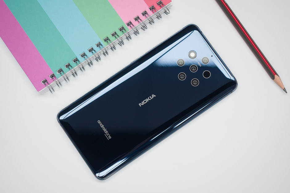 Nokia-9-PureView-Review.jpg