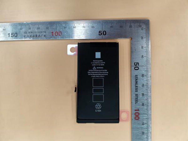 Apple-A2479-SafetyKorea-Battery-2.jpg