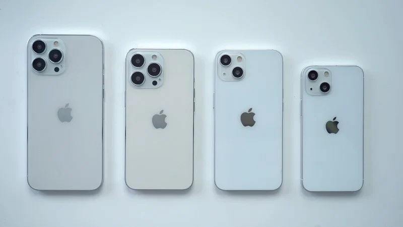 수정됨_iphone-13-dummy-model-lineup.jpg
