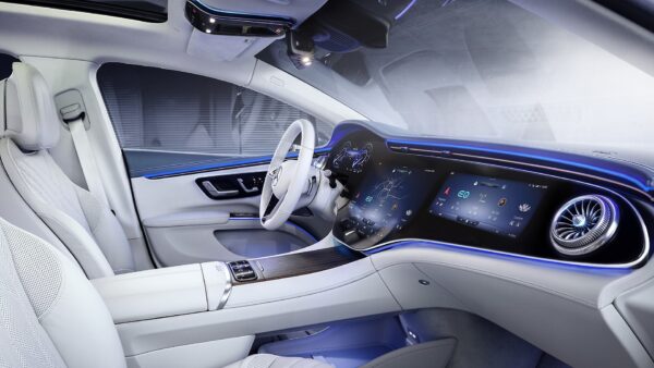 MBUX-Hyperscreen-inside-the-new-Mercedes-Benz-EQS_00-600x338.jpg