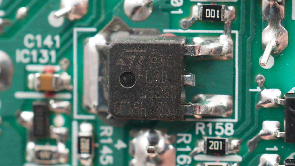 拆解报告：SONY索尼PS4 Pro游戏主机282W电源ADP-300CR-充电头网 (48).jpg