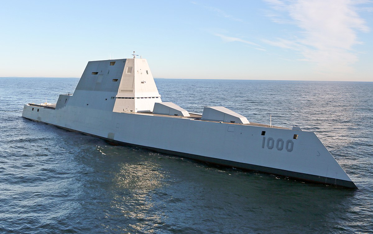 1200px-Future_USS_Zumwalt\'s_first_underway_at_sea.jpg