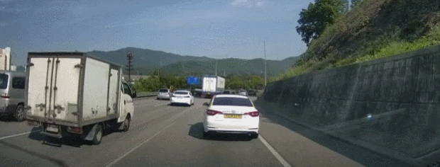 짤2.gif