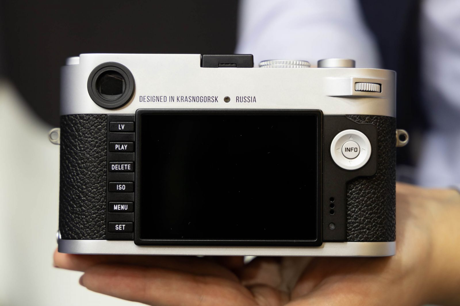 Zenit-M-digital-rangefinder-camera3.jpg